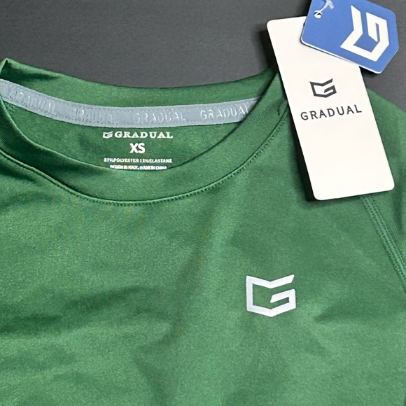 Gradual Youth XS Green Baseball Shirt + QBX 5-7yr Socks Set NWT - Picture 2 of 4